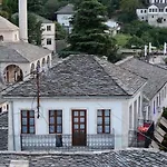 Appartement Duplex Kandile Gjirokastër