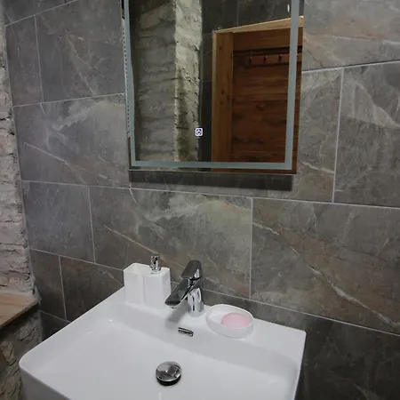 Duplex Kandile Gjirokastër