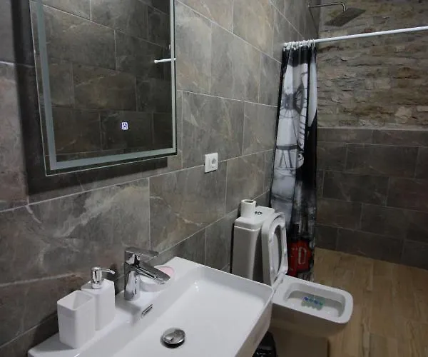 Apartment Duplex Kandile Gjirokastër